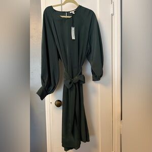 Elegant Green Women's Dress